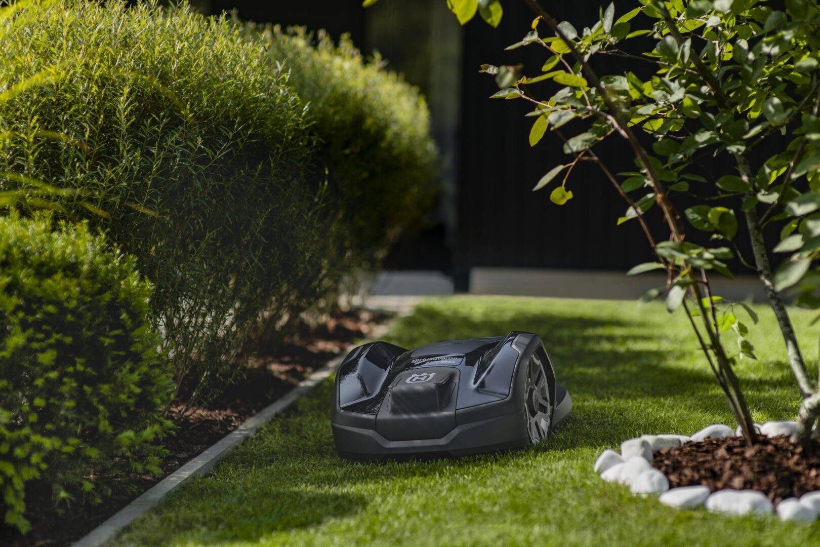 husqvarna-automower-310e-nera-1707158194
